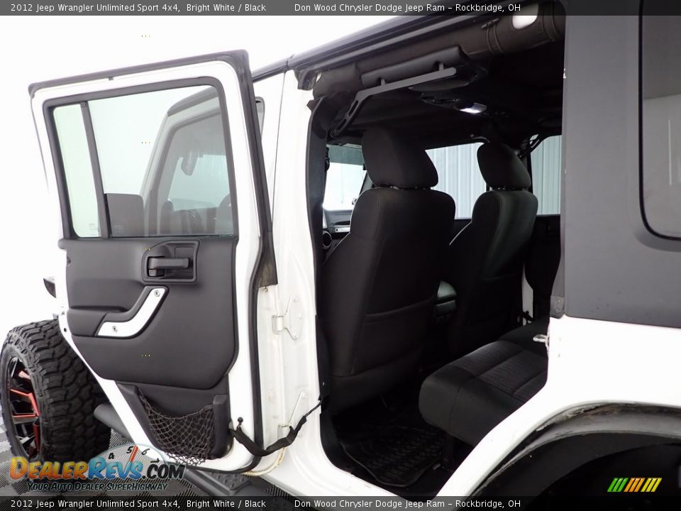2012 Jeep Wrangler Unlimited Sport 4x4 Bright White / Black Photo #17