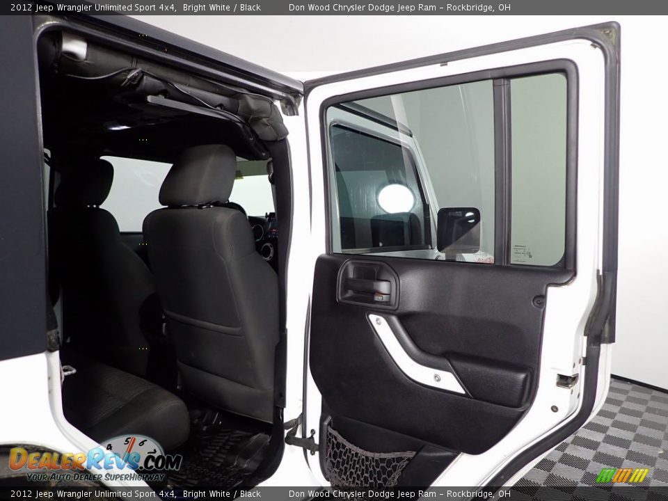 2012 Jeep Wrangler Unlimited Sport 4x4 Bright White / Black Photo #22