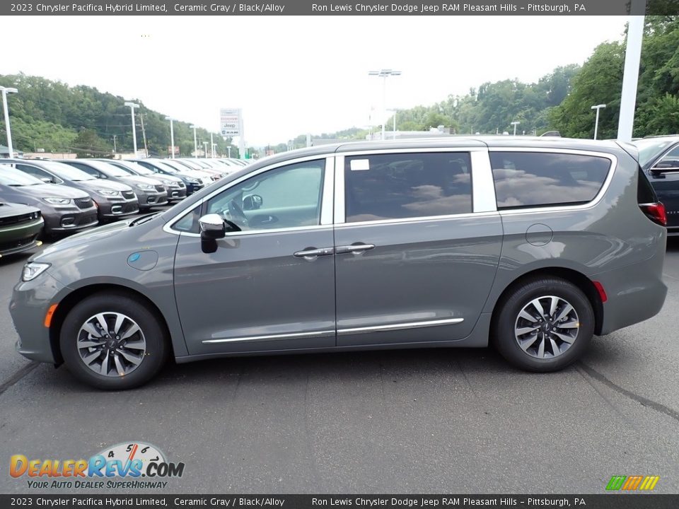 2023 Chrysler Pacifica Hybrid Limited Ceramic Gray / Black/Alloy Photo #2