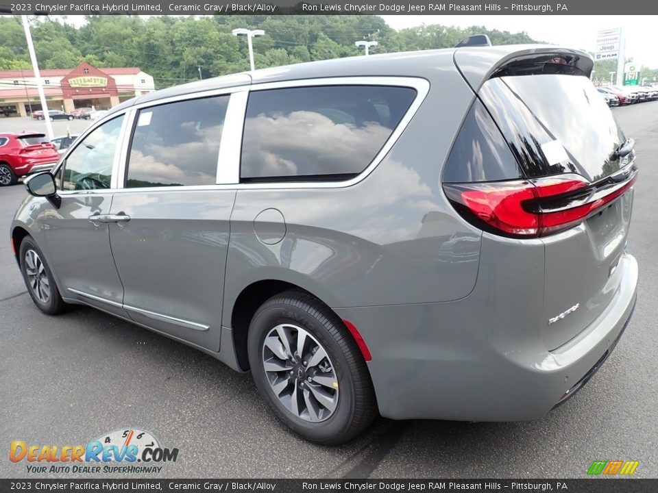 2023 Chrysler Pacifica Hybrid Limited Ceramic Gray / Black/Alloy Photo #3