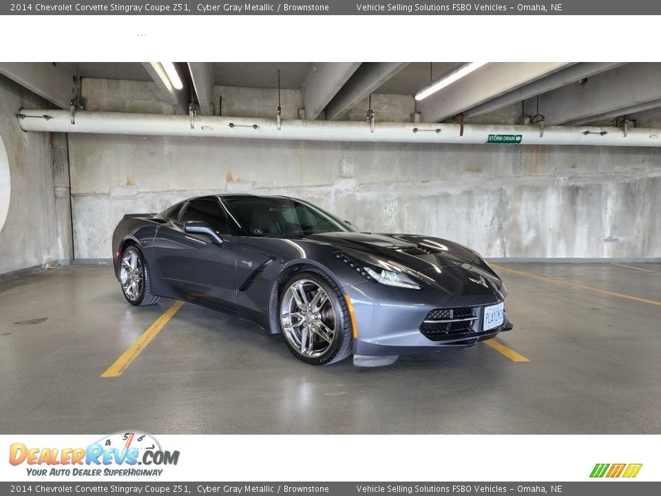 Front 3/4 View of 2014 Chevrolet Corvette Stingray Coupe Z51 Photo #9