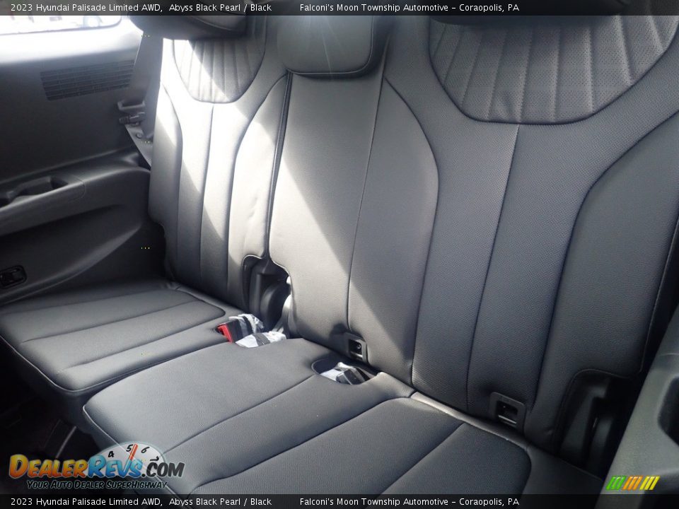 Rear Seat of 2023 Hyundai Palisade Limited AWD Photo #12