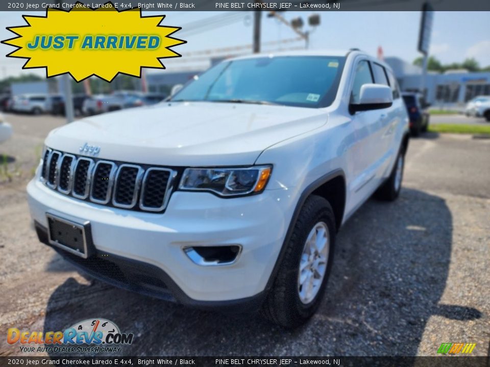 2020 Jeep Grand Cherokee Laredo E 4x4 Bright White / Black Photo #1