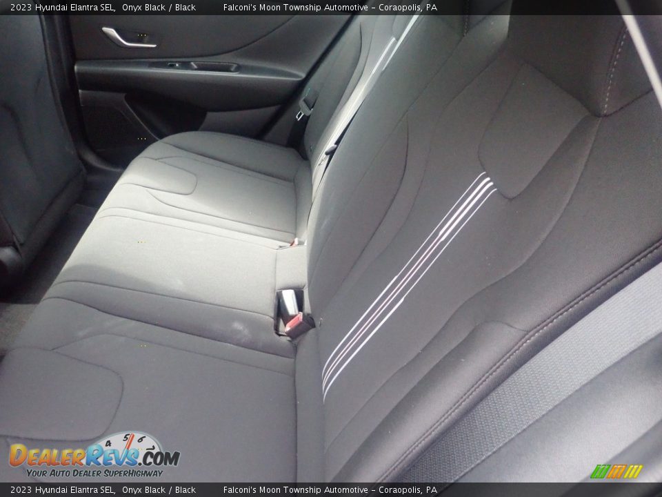 2023 Hyundai Elantra SEL Onyx Black / Black Photo #12