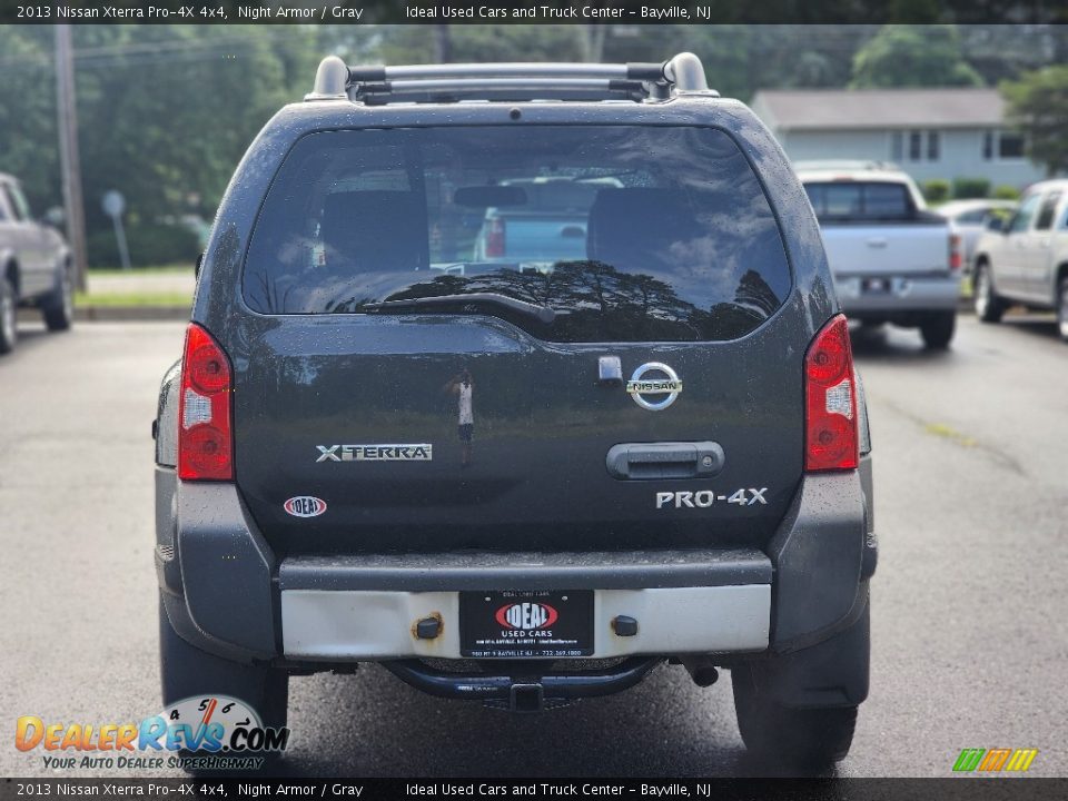 2013 Nissan Xterra Pro-4X 4x4 Night Armor / Gray Photo #4