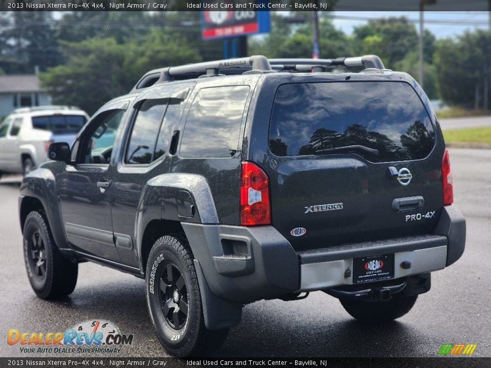 2013 Nissan Xterra Pro-4X 4x4 Night Armor / Gray Photo #5