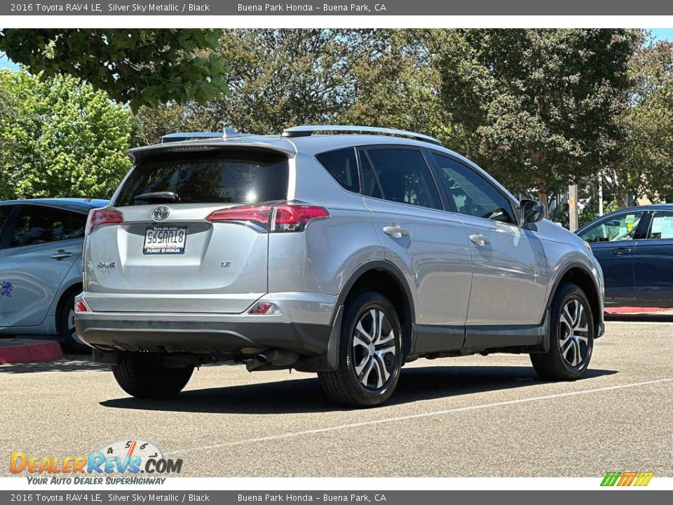 2016 Toyota RAV4 LE Silver Sky Metallic / Black Photo #4