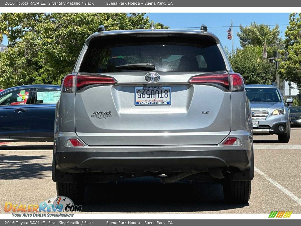 2016 Toyota RAV4 LE Silver Sky Metallic / Black Photo #5