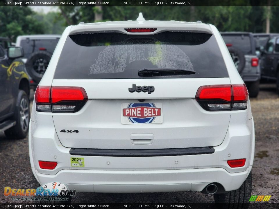 2020 Jeep Grand Cherokee Altitude 4x4 Bright White / Black Photo #4