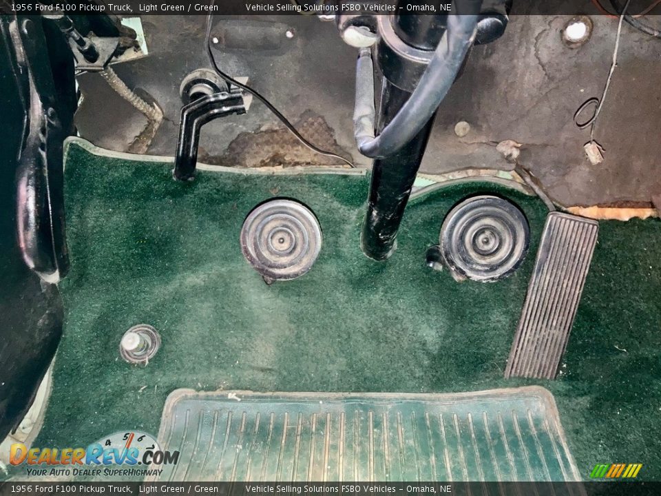 Controls of 1956 Ford F100 Pickup Truck Photo #35