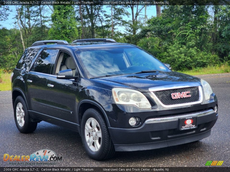 Front 3/4 View of 2009 GMC Acadia SLT-2 Photo #2