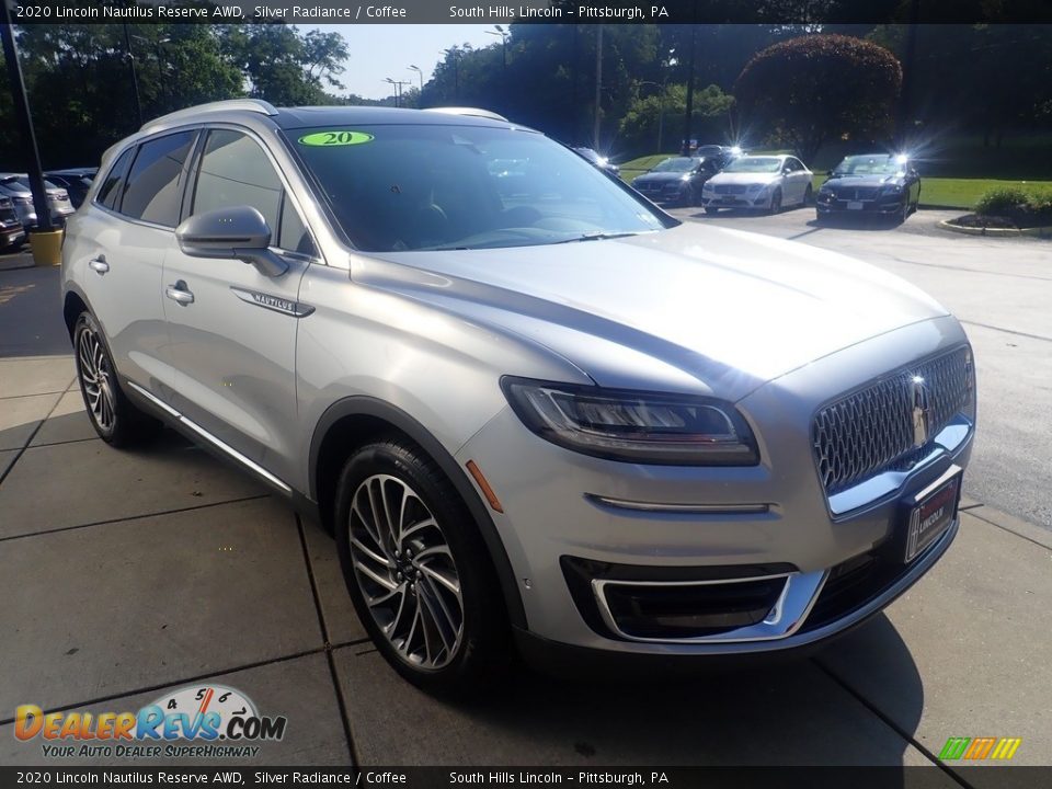 Front 3/4 View of 2020 Lincoln Nautilus Reserve AWD Photo #7