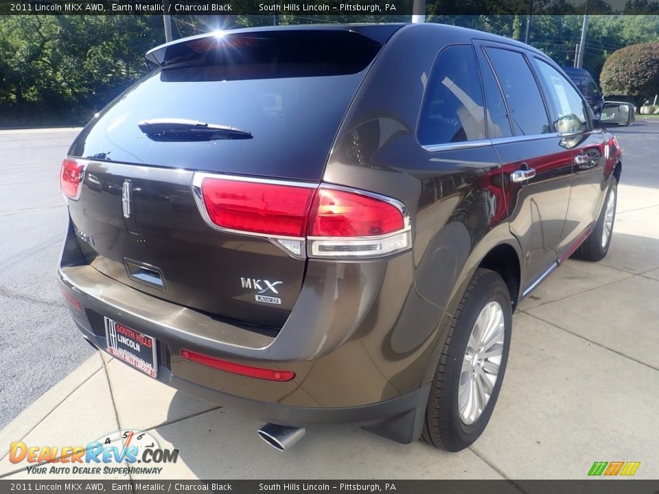 2011 Lincoln MKX AWD Earth Metallic / Charcoal Black Photo #6