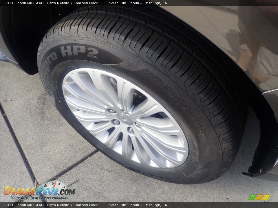 2011 Lincoln MKX AWD Earth Metallic / Charcoal Black Photo #10