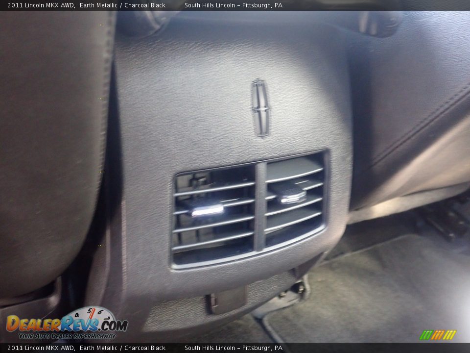 2011 Lincoln MKX AWD Earth Metallic / Charcoal Black Photo #19