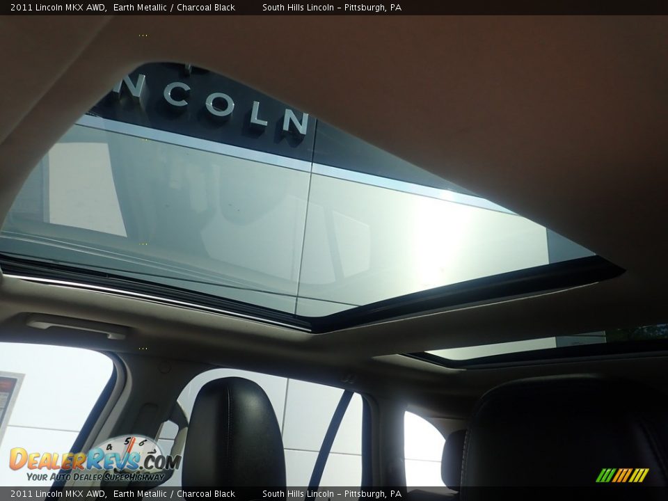 2011 Lincoln MKX AWD Earth Metallic / Charcoal Black Photo #22