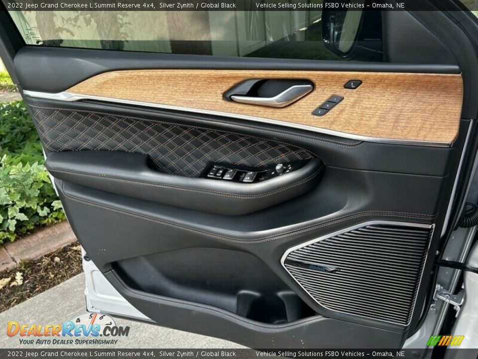 Door Panel of 2022 Jeep Grand Cherokee L Summit Reserve 4x4 Photo #14