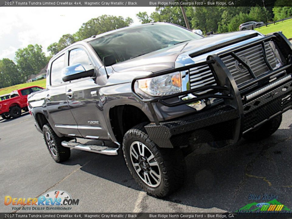 2017 Toyota Tundra Limited CrewMax 4x4 Magnetic Gray Metallic / Black Photo #21