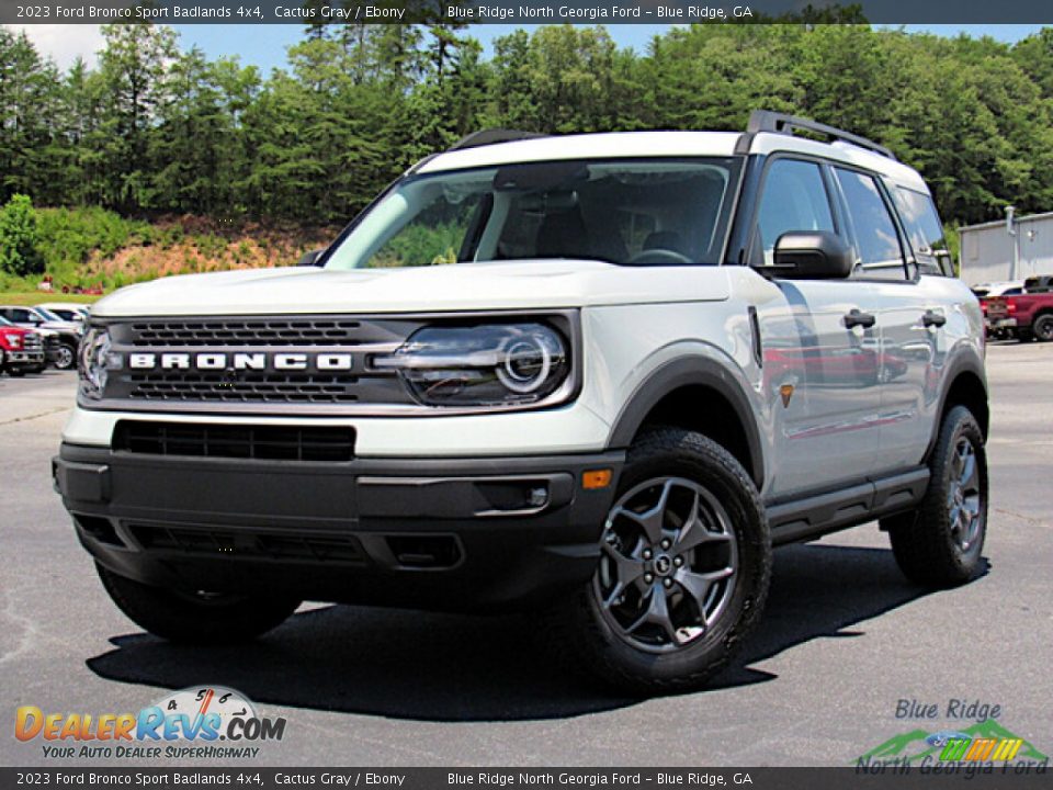 Front 3/4 View of 2023 Ford Bronco Sport Badlands 4x4 Photo #1