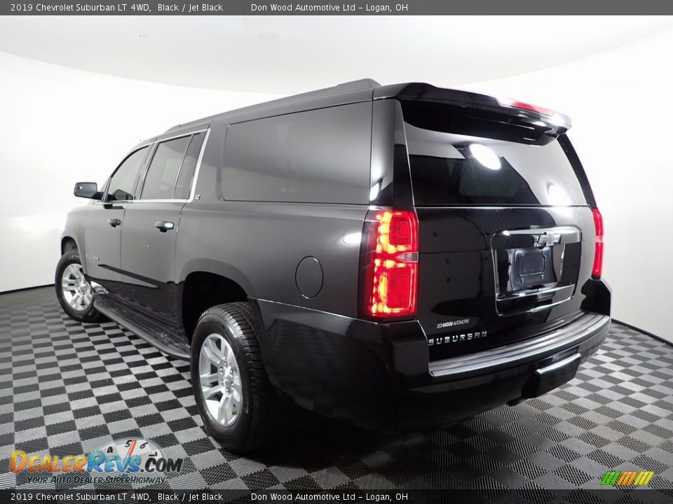 2019 Chevrolet Suburban LT 4WD Black / Jet Black Photo #8