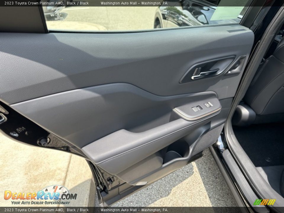 Door Panel of 2023 Toyota Crown Platinum AWD Photo #18