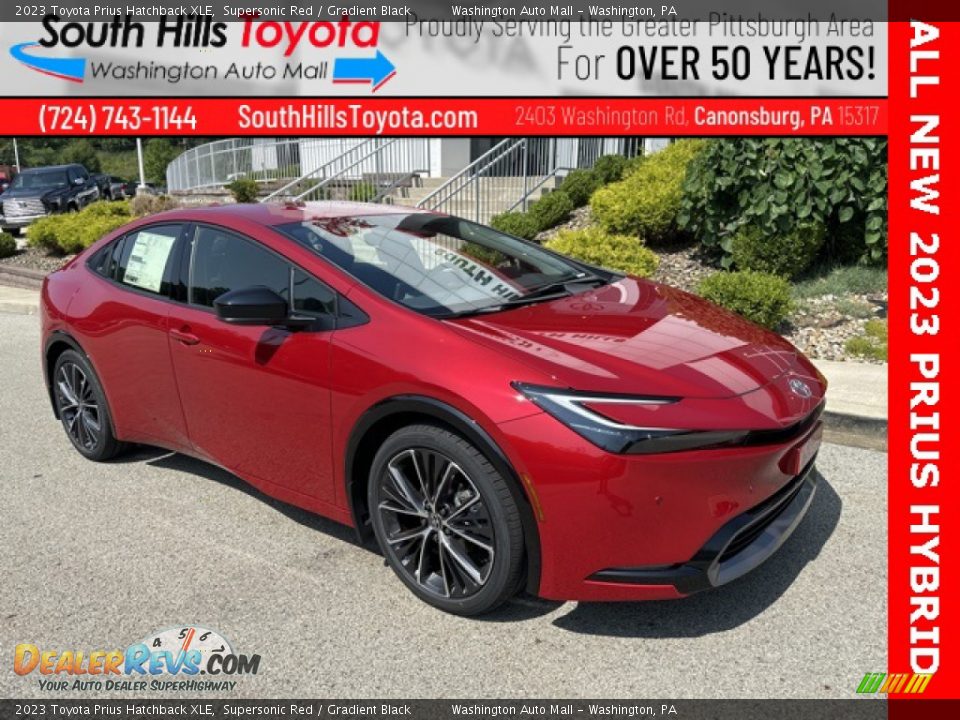 2023 Toyota Prius Hatchback XLE Supersonic Red / Gradient Black Photo #1