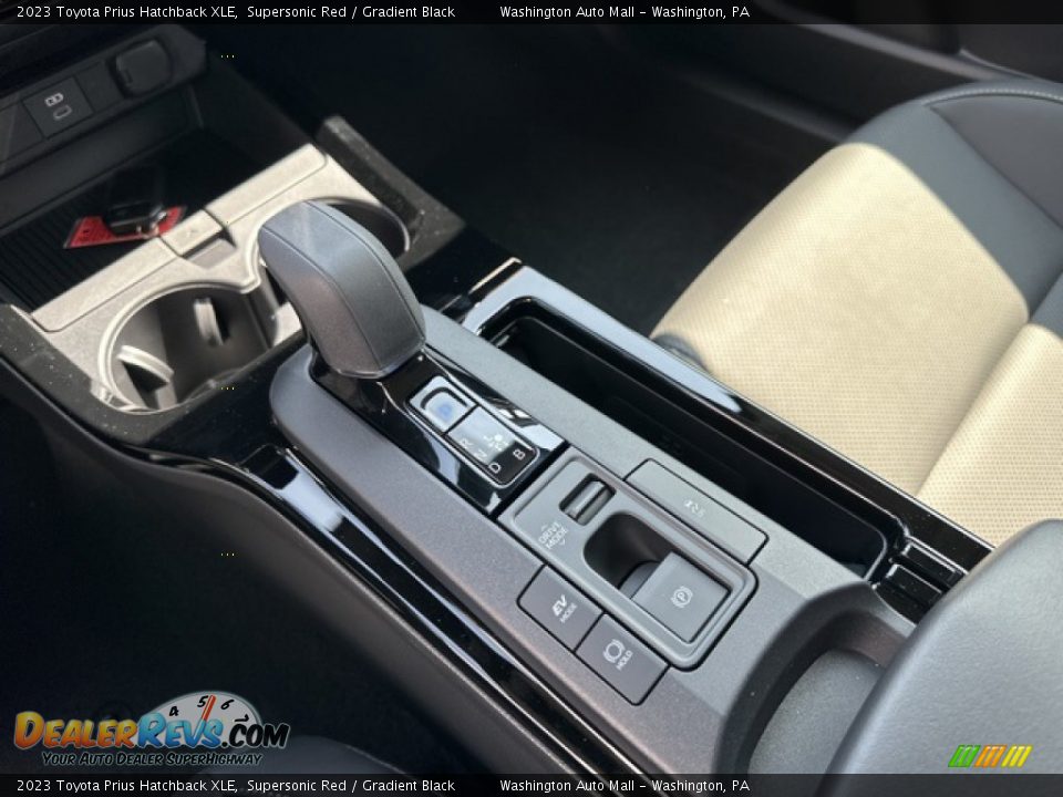 2023 Toyota Prius Hatchback XLE Shifter Photo #11