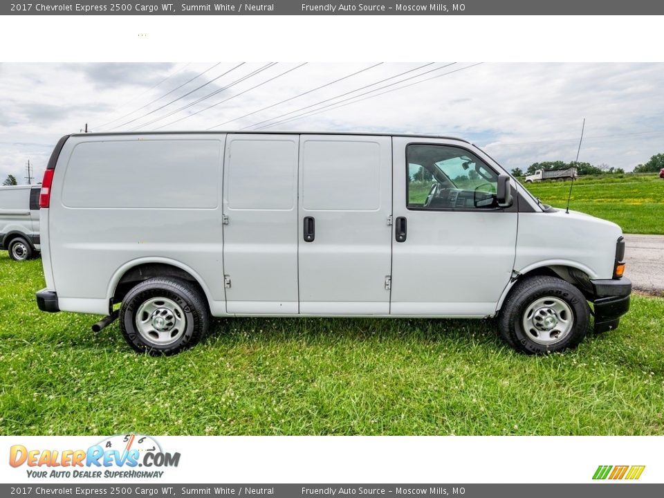 2017 Chevrolet Express 2500 Cargo WT Summit White / Neutral Photo #3