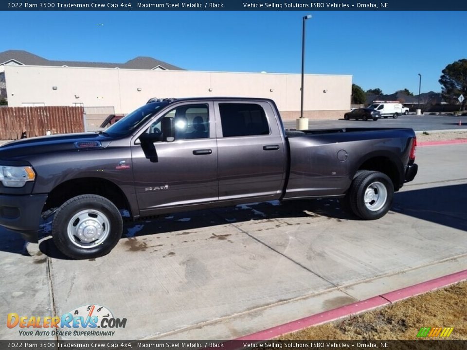 2022 Ram 3500 Tradesman Crew Cab 4x4 Maximum Steel Metallic / Black Photo #14