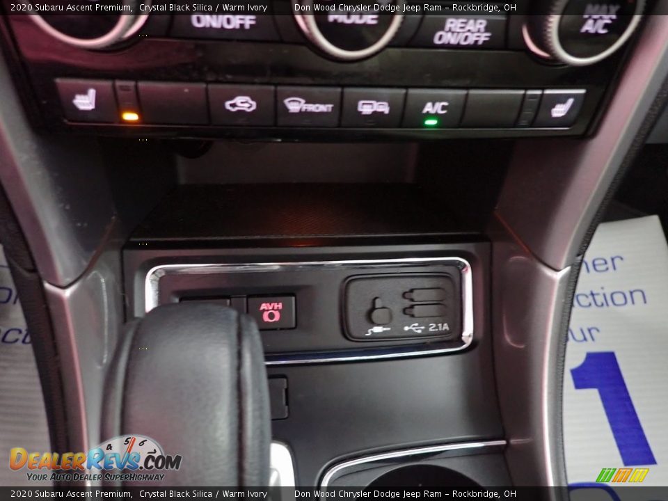 2020 Subaru Ascent Premium Crystal Black Silica / Warm Ivory Photo #6