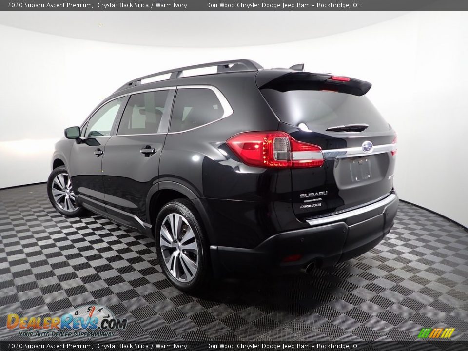 2020 Subaru Ascent Premium Crystal Black Silica / Warm Ivory Photo #9