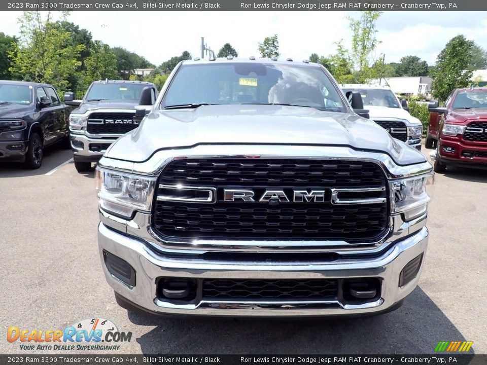 2023 Ram 3500 Tradesman Crew Cab 4x4 Billet Silver Metallic / Black Photo #10