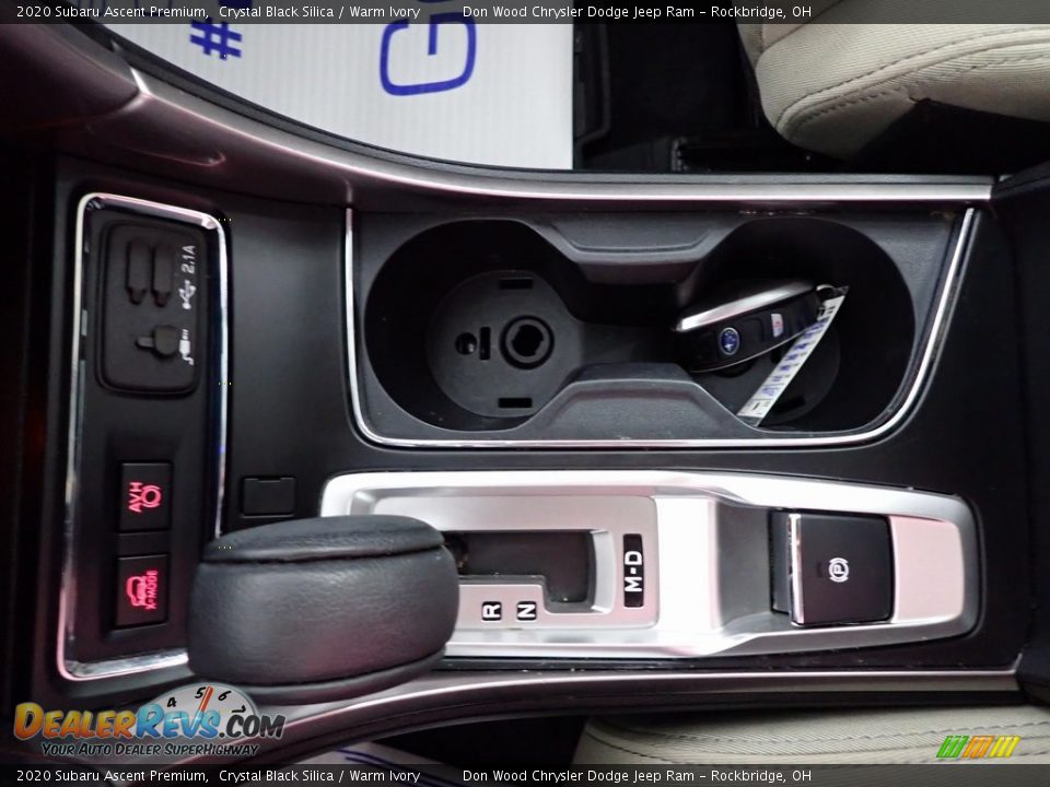 2020 Subaru Ascent Premium Crystal Black Silica / Warm Ivory Photo #25