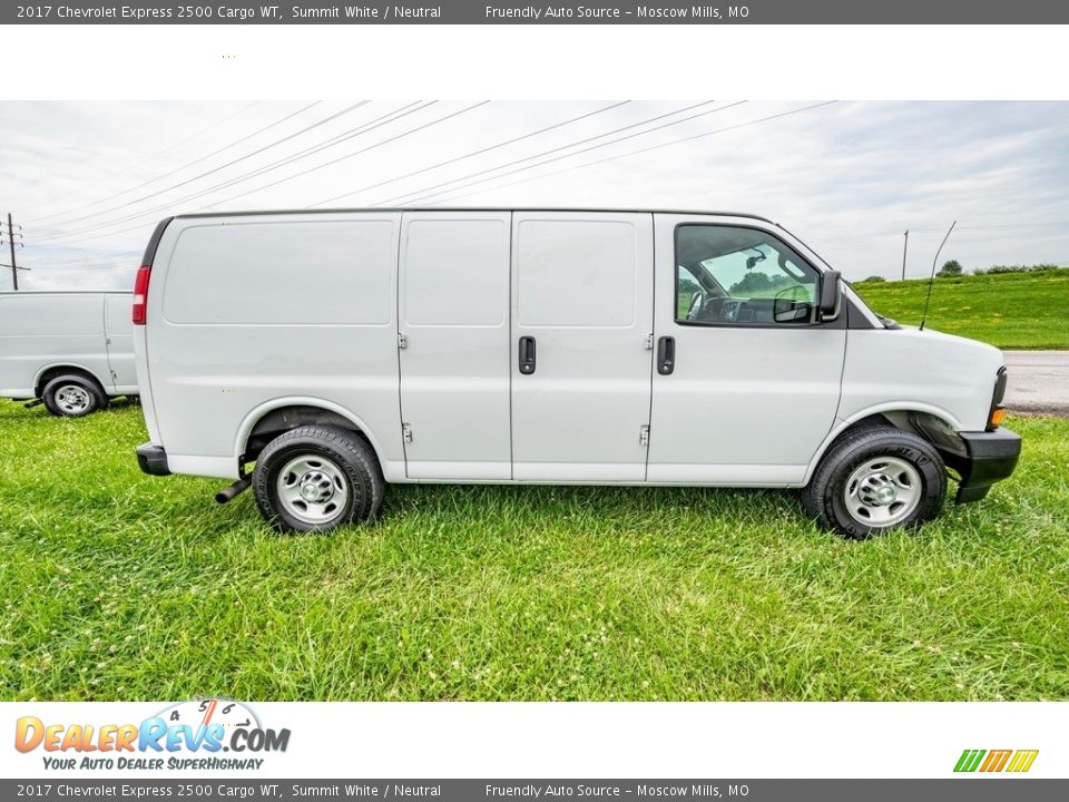 2017 Chevrolet Express 2500 Cargo WT Summit White / Neutral Photo #3