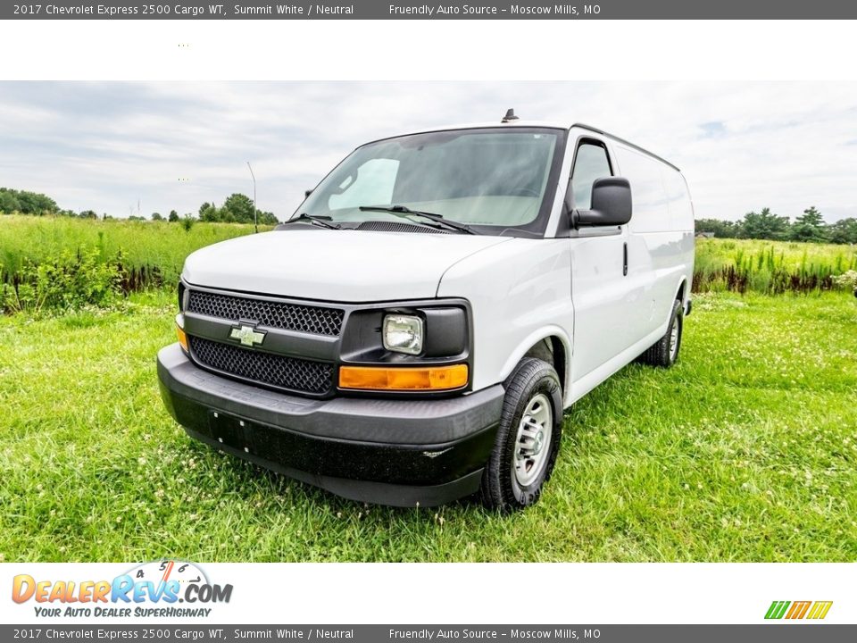 2017 Chevrolet Express 2500 Cargo WT Summit White / Neutral Photo #8