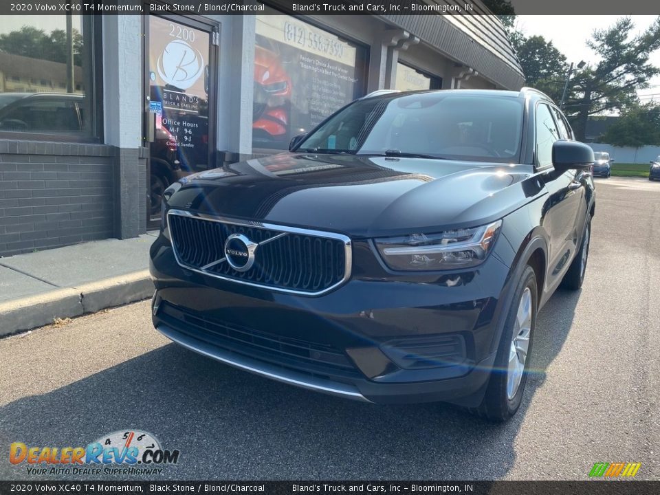 2020 Volvo XC40 T4 Momentum Black Stone / Blond/Charcoal Photo #13