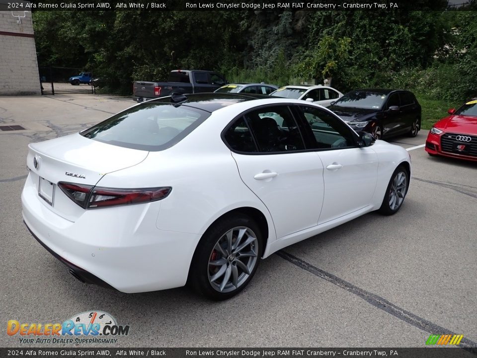 2024 Alfa Romeo Giulia Sprint AWD Alfa White / Black Photo #5