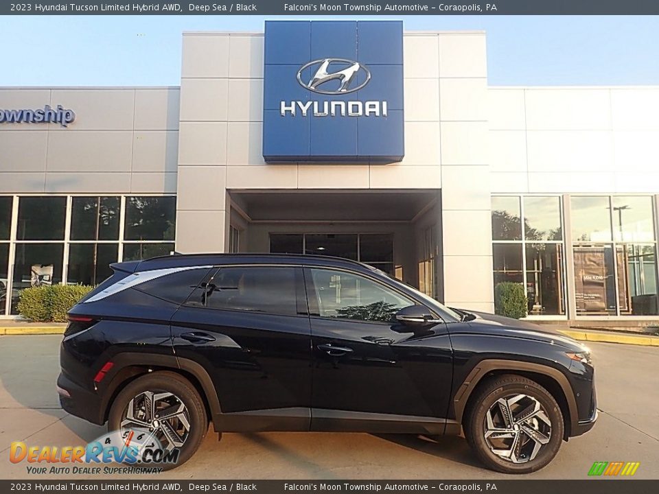 2023 Hyundai Tucson Limited Hybrid AWD Deep Sea / Black Photo #1