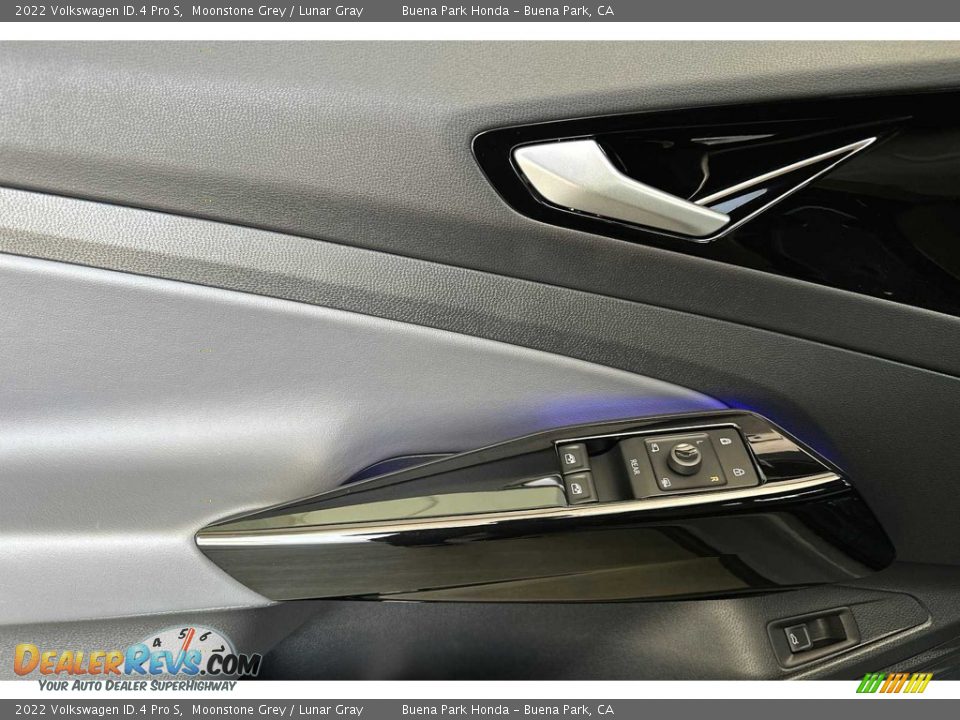 Door Panel of 2022 Volkswagen ID.4 Pro S Photo #11