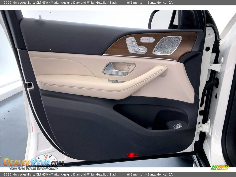 Door Panel of 2020 Mercedes-Benz GLS 450 4Matic Photo #26