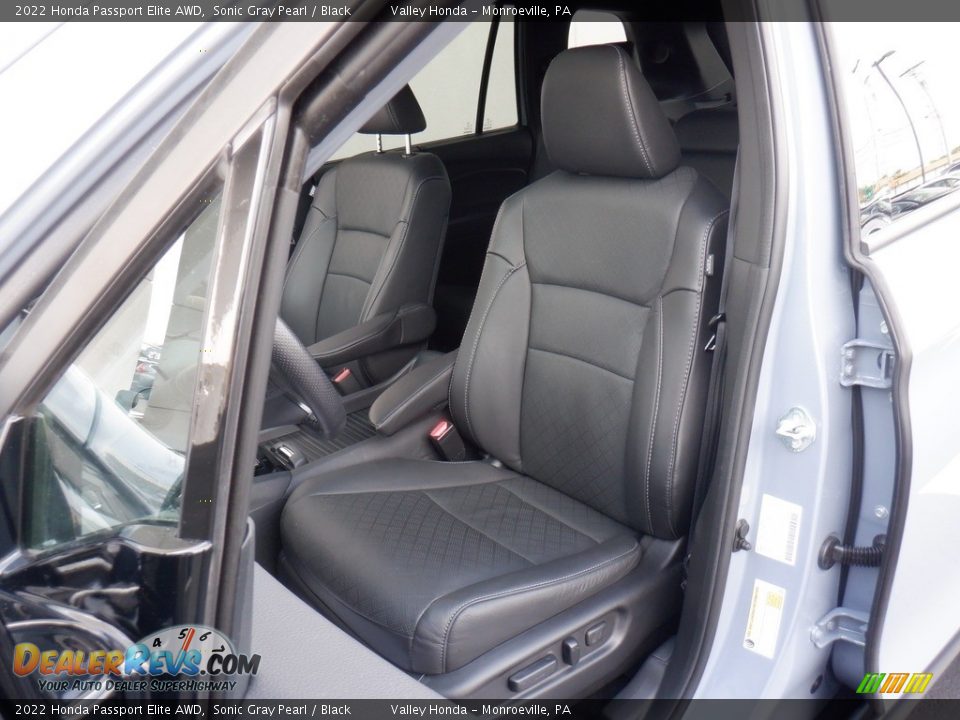 Front Seat of 2022 Honda Passport Elite AWD Photo #16