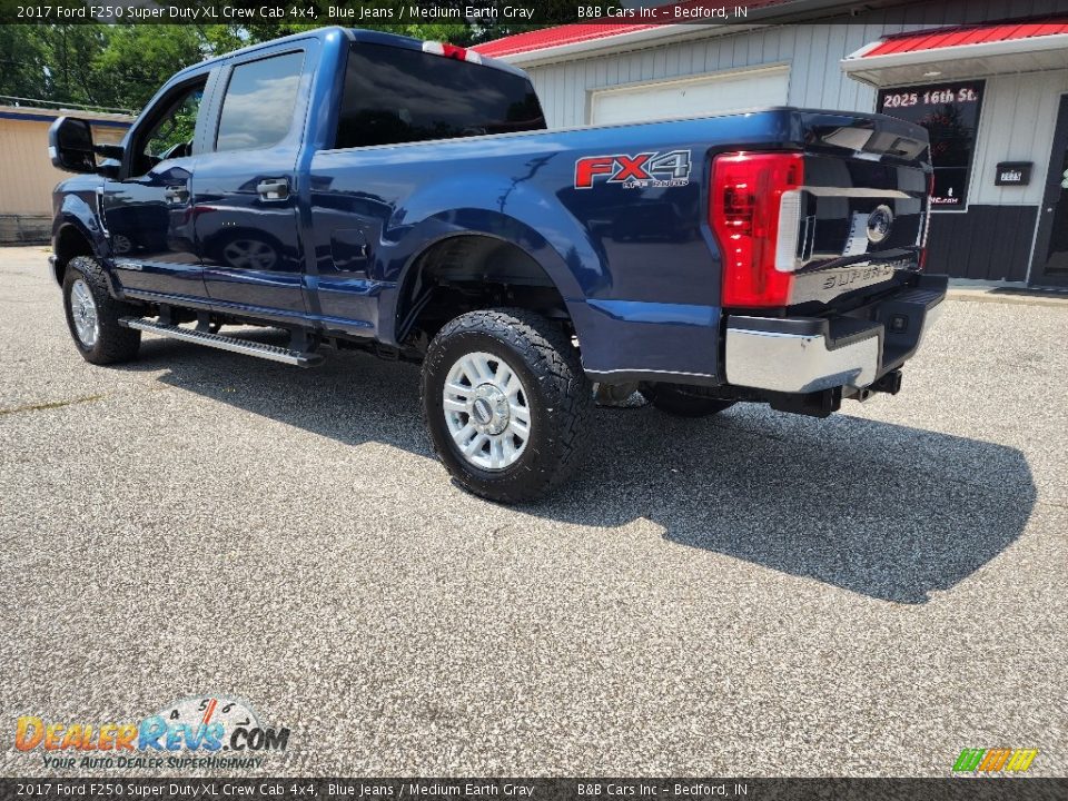 2017 Ford F250 Super Duty XL Crew Cab 4x4 Blue Jeans / Medium Earth Gray Photo #6