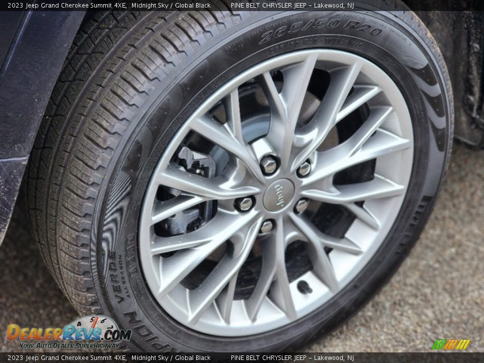 2023 Jeep Grand Cherokee Summit 4XE Wheel Photo #6