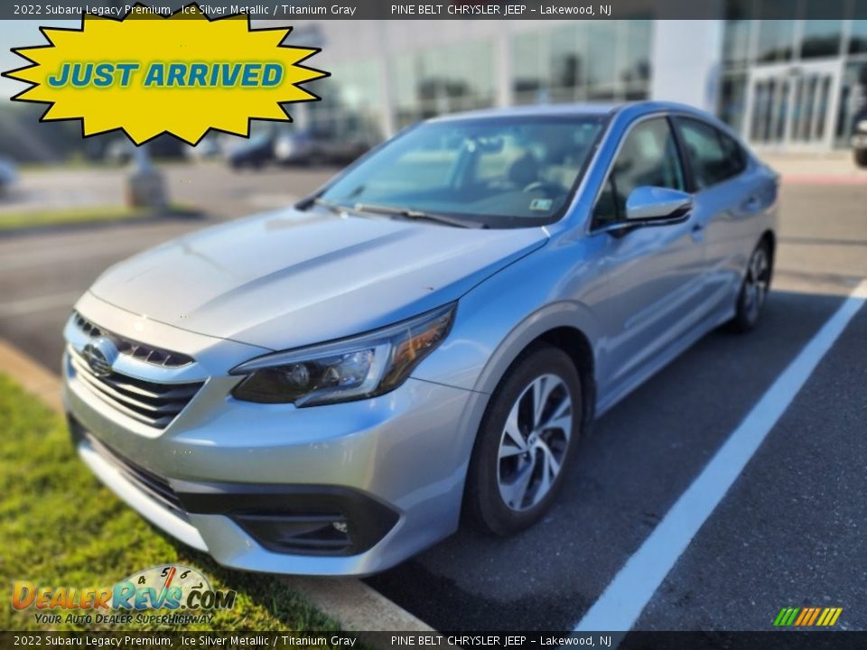 2022 Subaru Legacy Premium Ice Silver Metallic / Titanium Gray Photo #1