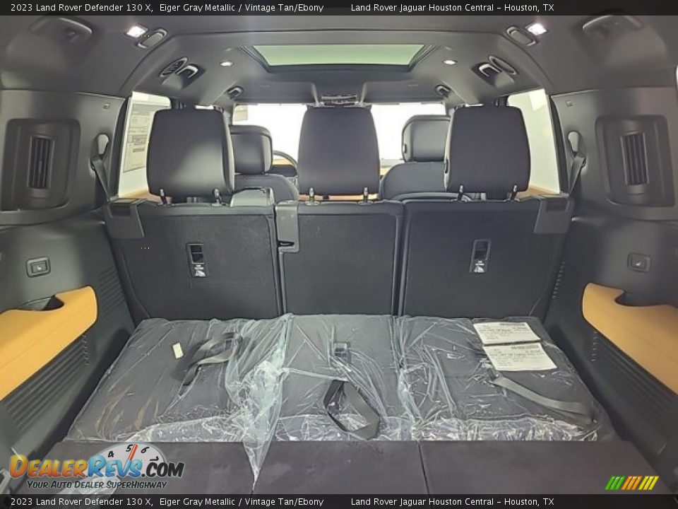 2023 Land Rover Defender 130 X Trunk Photo #25