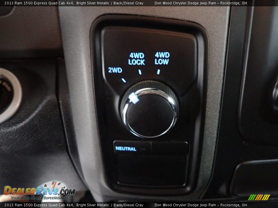 2013 Ram 1500 Express Quad Cab 4x4 Bright Silver Metallic / Black/Diesel Gray Photo #16