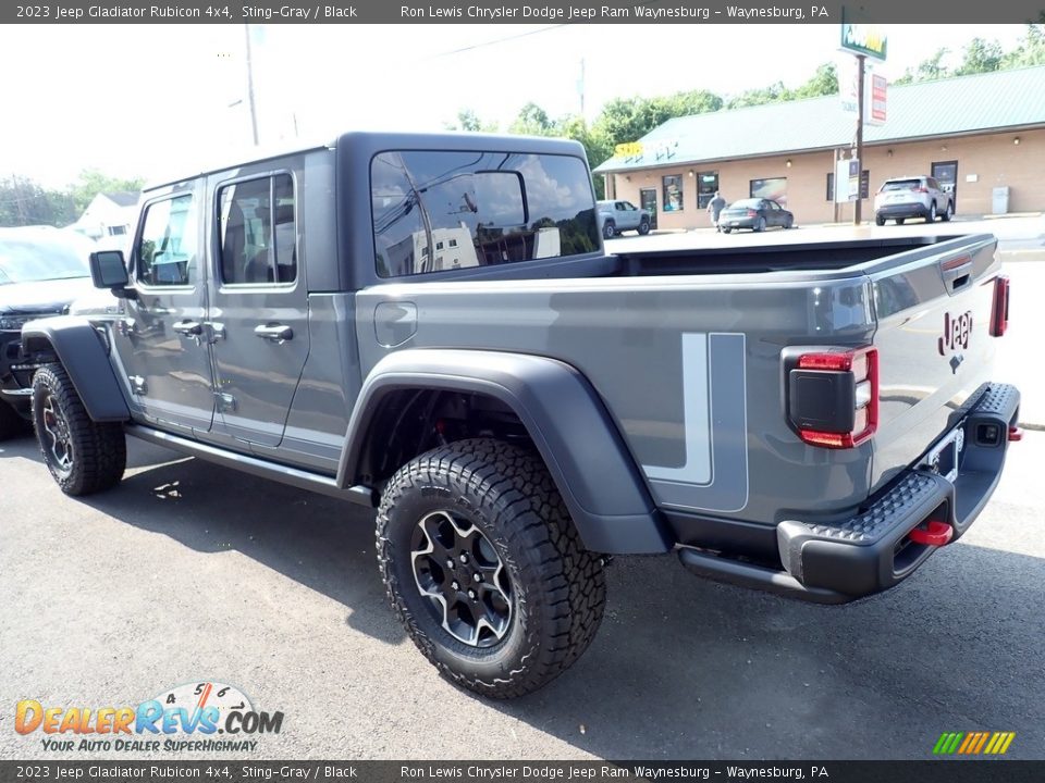 2023 Jeep Gladiator Rubicon 4x4 Sting-Gray / Black Photo #2