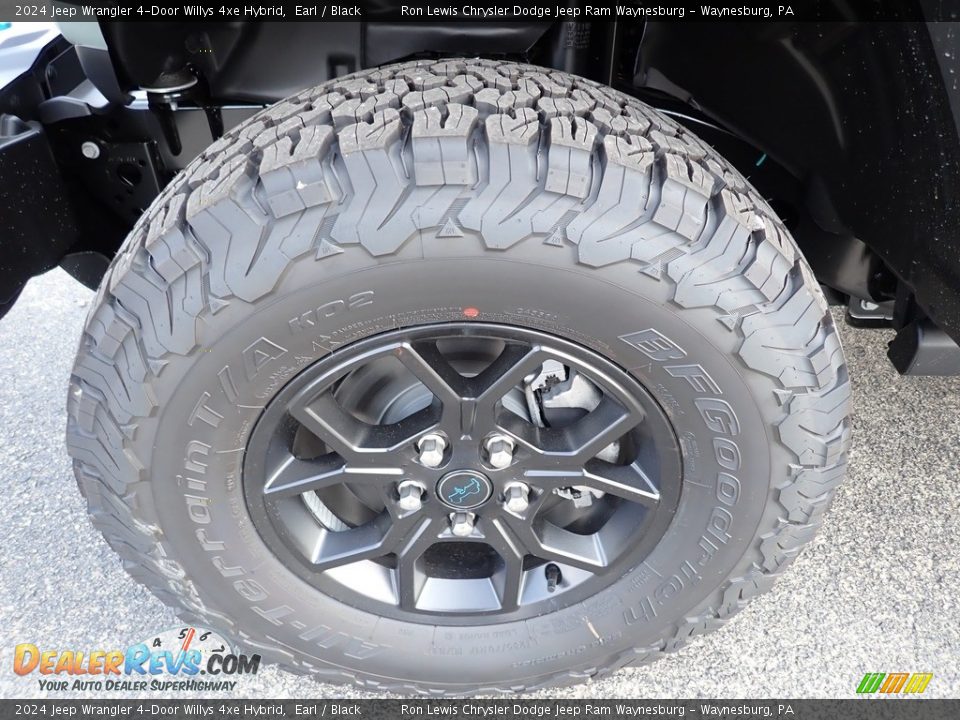 2024 Jeep Wrangler 4-Door Willys 4xe Hybrid Wheel Photo #10