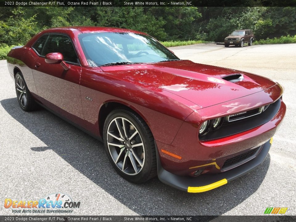 2023 Dodge Challenger R/T Plus Octane Red Pearl / Black Photo #4