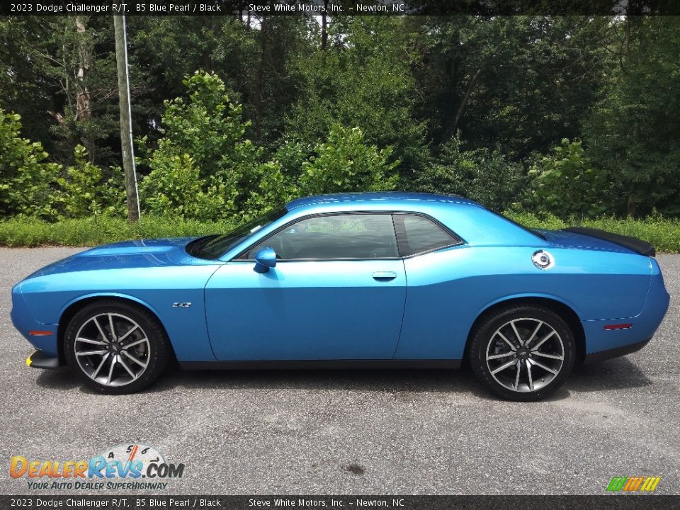 B5 Blue Pearl 2023 Dodge Challenger R/T Photo #1